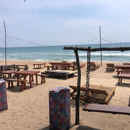 Nilaveli Sheen Coast Trincomalee Eksteriør bilde