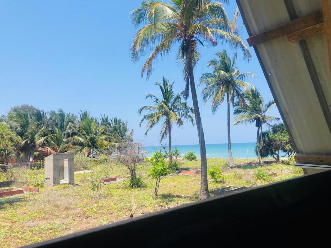 Nilaveli Sheen Coast Trincomalee Eksteriør bilde